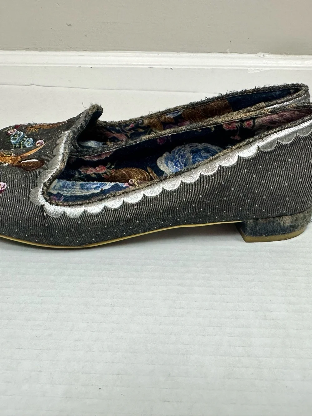 Irregular Choice Black Bigwig Rabbit Embroidered Flat Shoes Size EU 42 - US 11